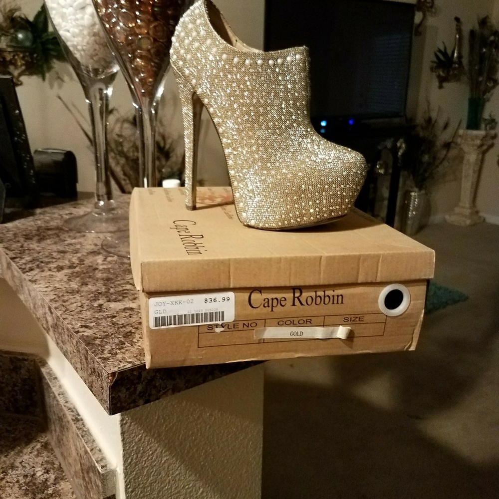 Shoes